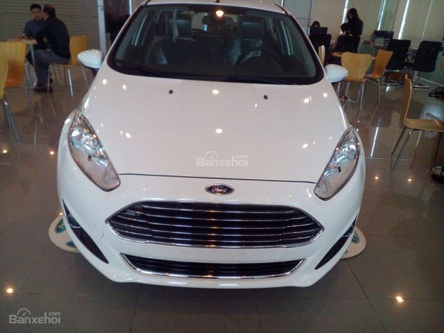 GIao ngay Ford Fiesta 1.0 EcoBoost Sport sản xuất 2017, 505 triệu, cùng quà tặng hấp dẫn