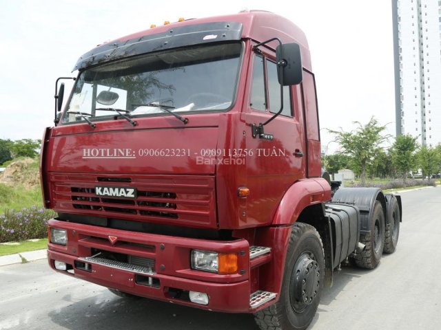 Đầu kéo Kamaz 6460 (6x4) 53 tấn tại Kamaz Bình Dương & Bình Phước0