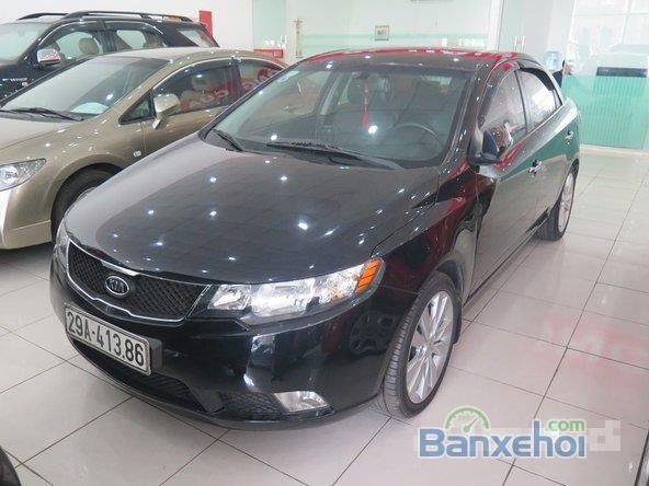 Xe Kia Forte Sli 2009 cũ màu đen, nhập khẩu trực tiếp từ Korea đang được bán