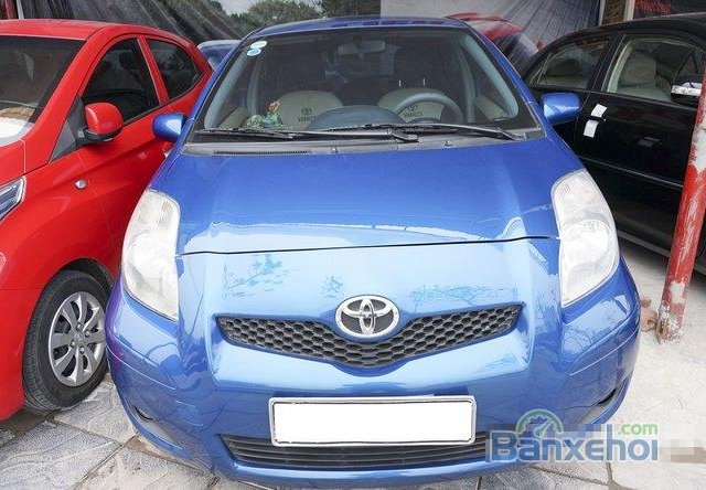 Cần bán xe Toyota Yaris 1.3 AT năm 2010, nhập khẩu  