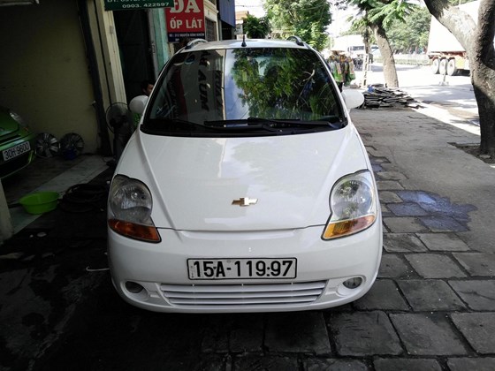 Cần bán xe Chevrolet Spark đời 2009, màu trắng, nhập khẩu