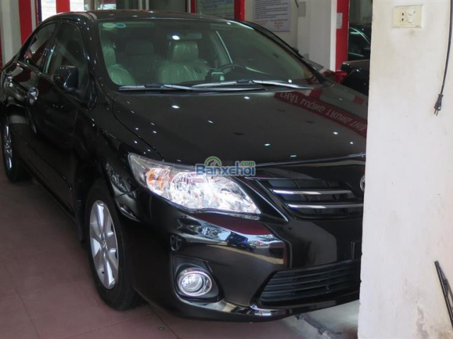 Cần bán Toyota Corolla altis 1.8 G AT đời 2014, màu đen