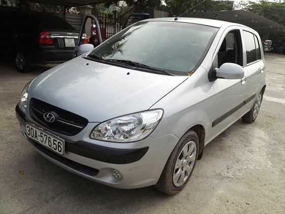 Cần bán gấp Hyundai Getz đời 2009, màu bạc, xe nhập, số sàn, giá chỉ 275 triệu