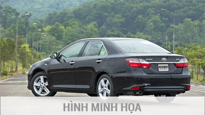 Bán xe Toyota Camry ( 2.0L ) đời 2015, màu trắng, nhập khẩu nguyên chiếc  