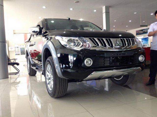 Bán xe Mitsubishi Triton năm 2015, màu đen, xe nhập, giá 775tr