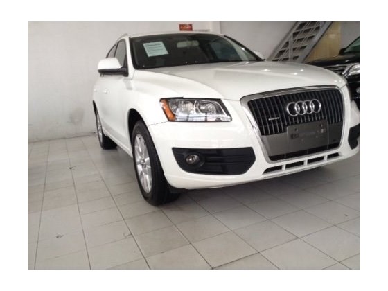 Cần bán Audi Q5 sản xuất 2011, màu trắng, xe nhập