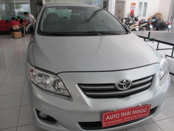 Auto Thái Ngọc cần bán xe Toyota Corolla đời 2008, màu bạc, chính chủ, 595 triệu