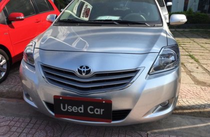 Cần bán Toyota Vios 2013, màu bạc, số sàn, 540 triệu