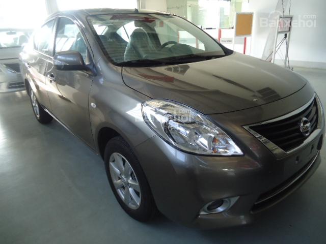 Bán ô tô Nissan Sunny SL đời 2015, màu bạc, giá tốt