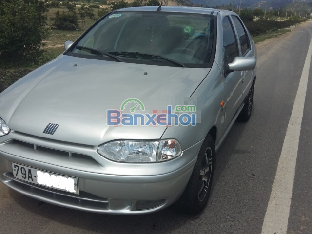 Bán ô tô Fiat Siena, màu bạc, nhập khẩu, cá nhân bán