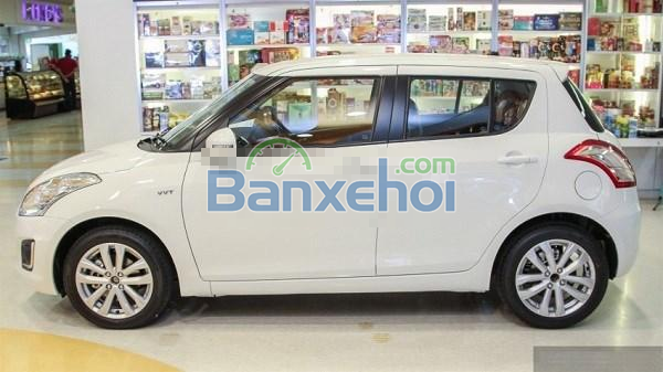 Bán xe Suzuki Swift đời 2015, nhập khẩu chính  