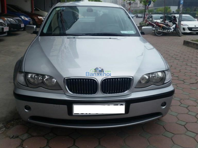 Cần bán lại xe BMW 3 Series 325i 2003, màu bạc, còn mới