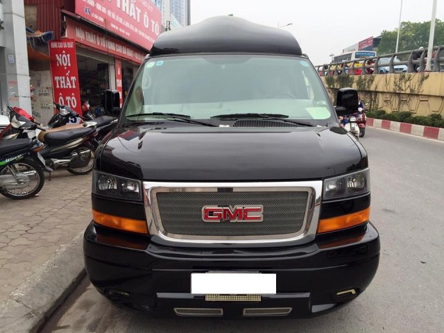 GMC Savana đời 2013, màu đen, nhập khẩu chính hãng, số tự động