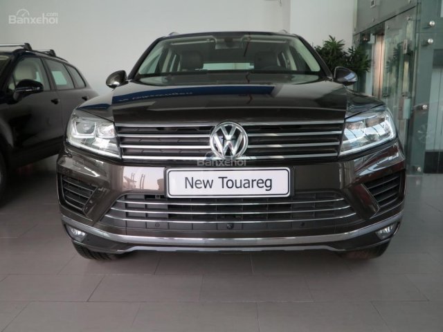 Bán Volkswagen Touareg GP 3.6L AT đời 2016, màu đen, xe nhập, tặng 100% thuế trước bạ