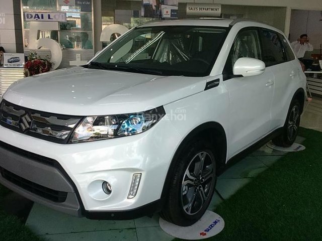 Suzuki Vitara giá rẻ, Suzuki Vitara 2017, có xe giao ngay, đủ màu để chọn