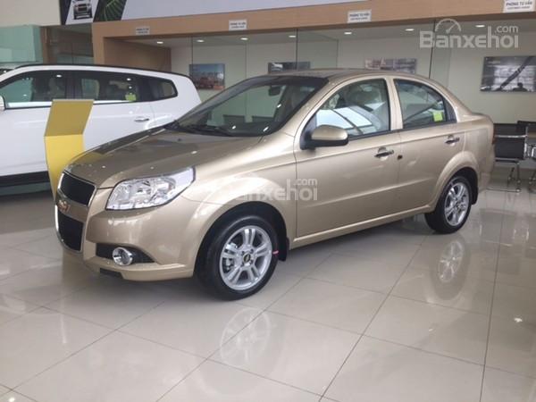 Cần bán xe Chevrolet Aveo LT sản xuất 2018, màu vàng cát giá rẻ nhất cạnh tranh nhất