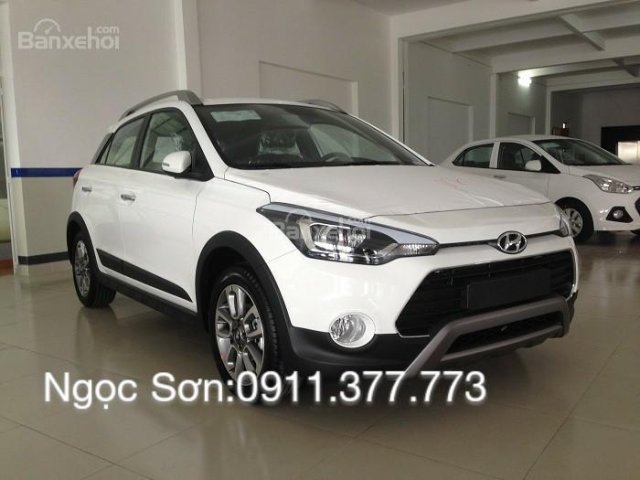 Cần bán Hyundai i20 Active, màu trắng, nhập khẩu, liên hệ Ngọc Sơn: 0911 377 773