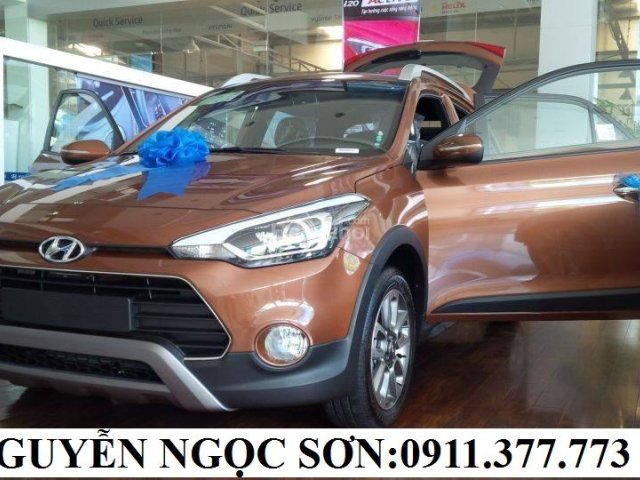 Cần bán xe Hyundai i20 Active màu nâu, nhập khẩu. LH: Ngọc Sơn: 0911.377.773