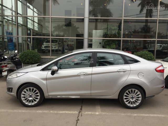 Ford Giải Phóng, bán xe Ford Fiesta Titanium 2018 đủ màu, trả góp 80%. LH: 0902212698