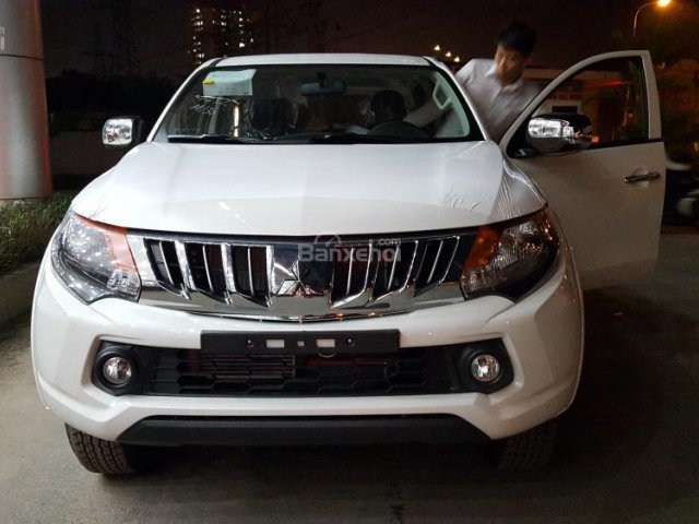 Mitsubishi Triton 1 cầu, số tự động đời 2018, liên hệ ngay để nhận ưu đãi đặc biệt