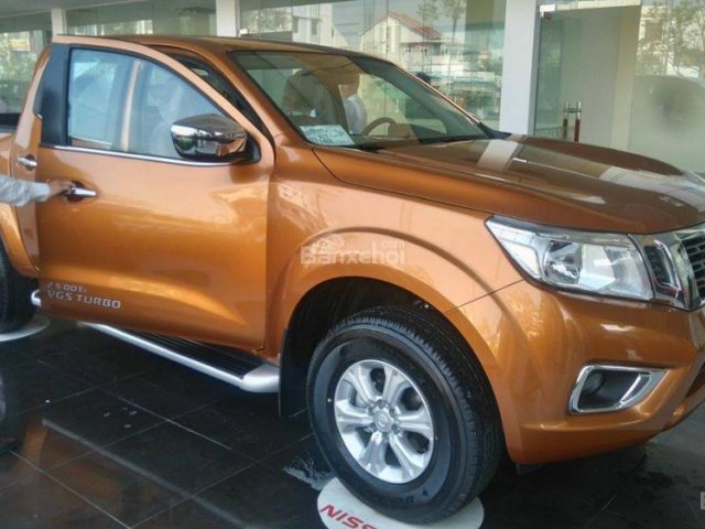 Bán xe Navara EL Premium, màu cam, nhập khẩu nguyên chiếc, giao xe ngay, liên hệ 0985.411.427