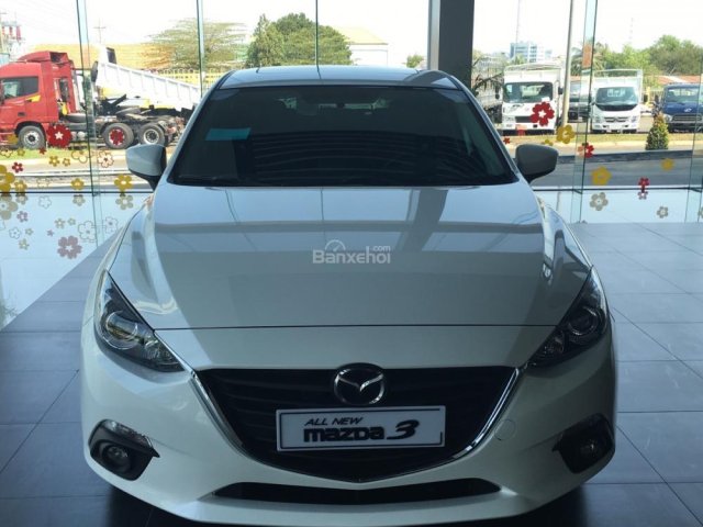 Bán ô tô Mazda 3 đời 2016, màu trắng