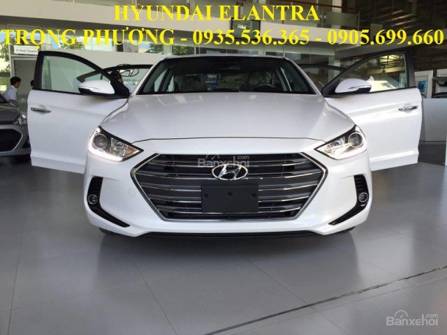 Bán Hyundai Elantra Đà Nẵng, LH: 0935.536.365 – Trọng Phương, để được hưởng khuyến mãi tốt nhất Đà Nẵng