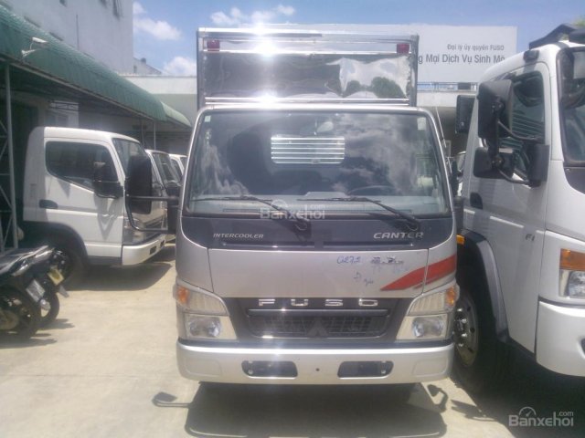 Bán xe tải Fuso Canter 4.7LW 2016 1.9 tấn, thùng dài 4.4m giá rẻ, màu bạc