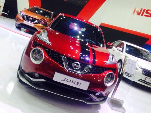 Bán Nissan Juke đời 2016, màu đỏ, nhập khẩu chính hãng