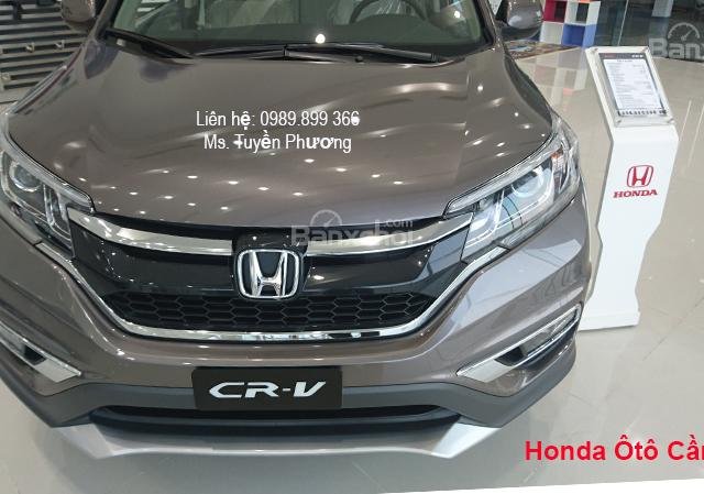 Honda CRV 2.0 AT 2017, có  xe giao ngay. LH 0989 899 366 để có giá tốt nhất