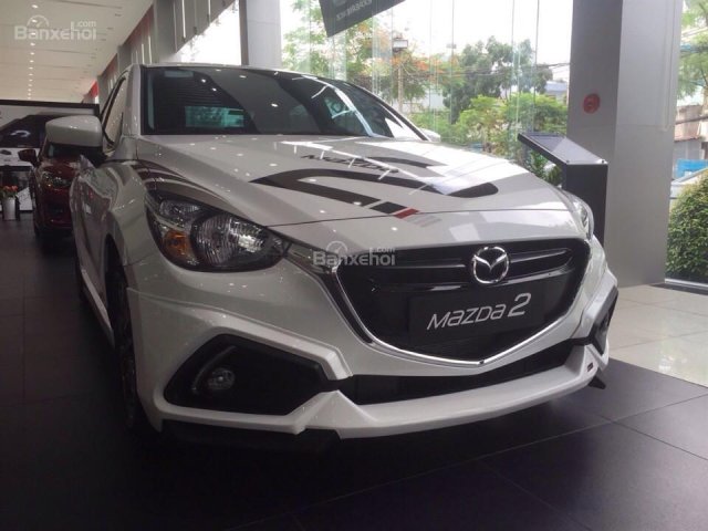 Cần bán xe Mazda 2 1.5 AT, đủ màu, đời 2016, mới 100%, giao ngay