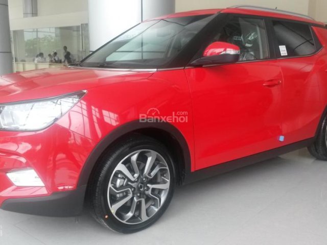 Trả thẳng, trả góp xe Ssangyong Tivoli 2016, nhập khẩu chính hãng