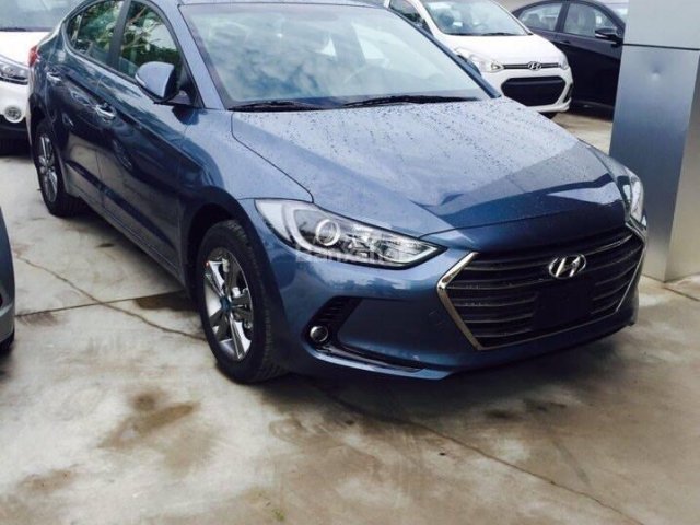 Hyundai Cầu Diễn bán xe Hyundai Elantra 1.6 AT đời 2016