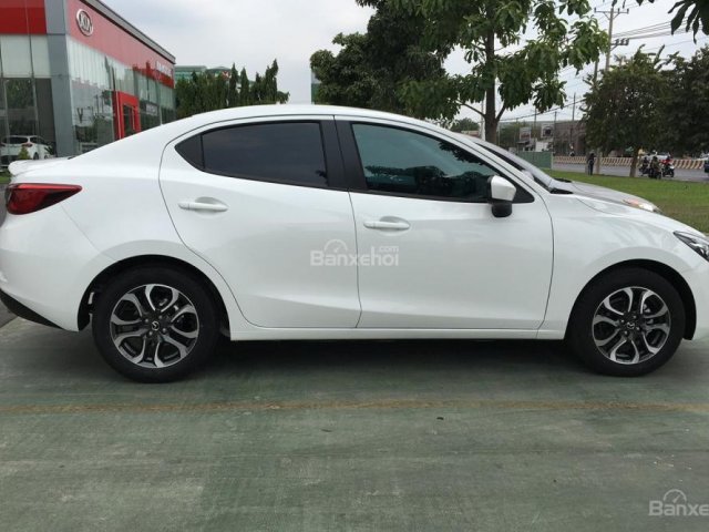 Mazda Bắc Giang - Cần bán xe Mazda 2 đời 2017 - LH 0971.624.999