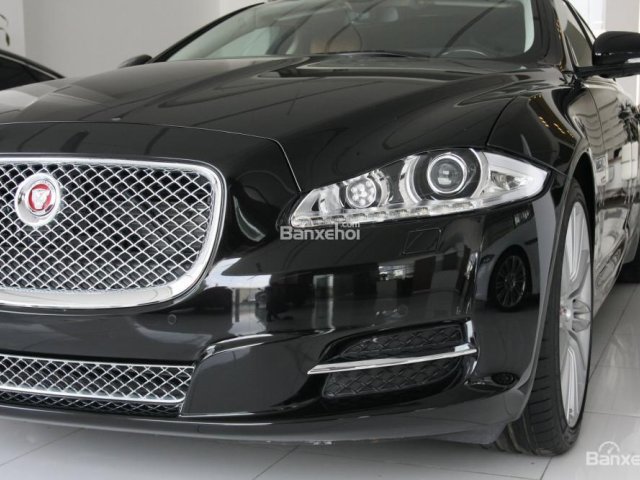 Chính hãng xe nhập Jaguar XJL màu đen, đăng ký 2018, giá tốt Jaguar Việt Nam 0918842662