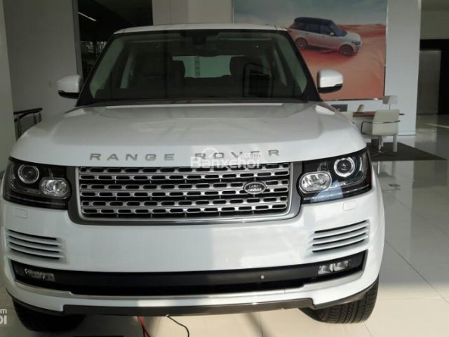 Bán xe LandRover Range Rover Vogue 2017- Range Rover HSE màu trắng, gọi 0918842662