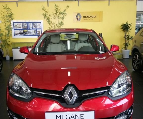 Bán Renault Megane đời 2016, màu đỏ, xe nhập