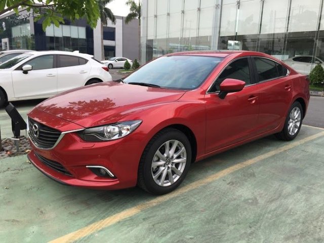 Bán Mazda 6 đời 2016, màu đỏ