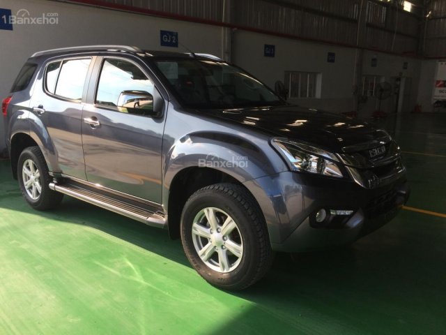 Bán Isuzu Mu-X đời 2017, full màu khuyến mại lên đến 40tr