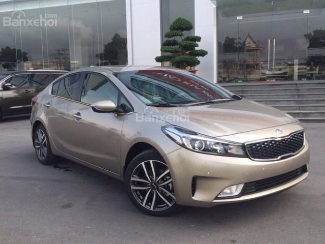 Bán Kia Cerato AT 2018, màu ghi vàng, số tự động