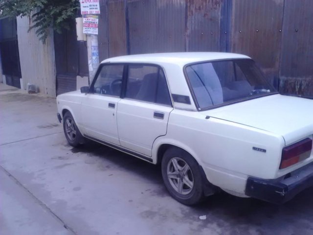 Bán xe Lada 2107 đời 1987, màu trắng, 32tr