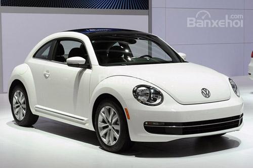 Bán xe Nhập Đức Volkswagen Beetle 1.2l đời 2016, màu trắng, LH Hương 0902608293