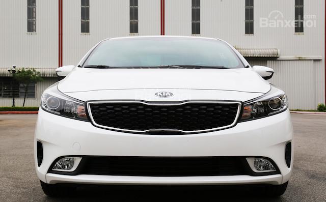 Kia Giải Phóng bán Kia Cerato 1.6, hỗ trợ vay trả góp lãi suất thấp, đủ mầu giao xe ngay - Mr. Quang 0934 595 090