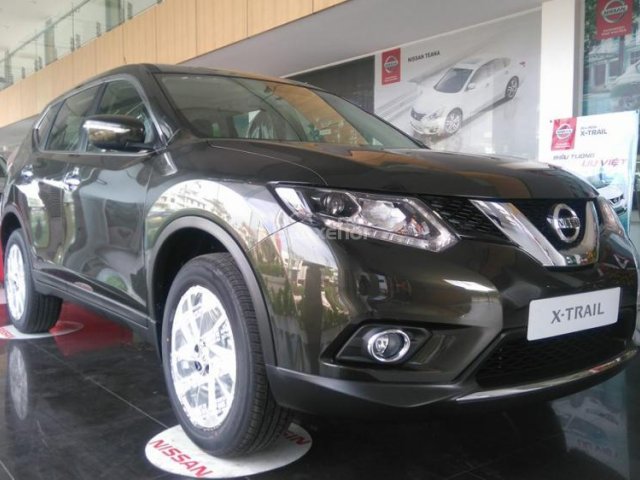 Bán Nissan Xtrail Premium 2016, xe Crossover 5+2 cao cấp - giá hấp dẫn - LH 0985411427