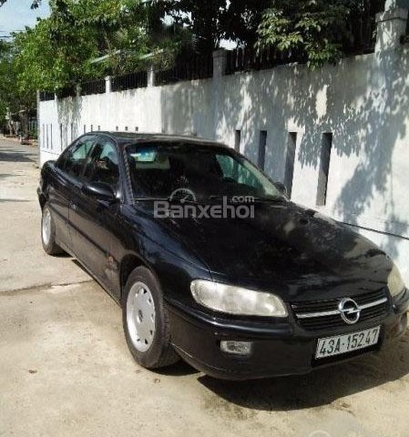 Cần bán xe cũ Opel Omega năm 1997, màu đen, nhập khẩu chính hãng số sàn, giá chỉ 160 triệu