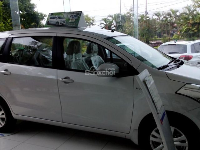 Cần bán xe Suzuki Ertiga đời 2016, màu bạc, nhập khẩu, 610 triệu