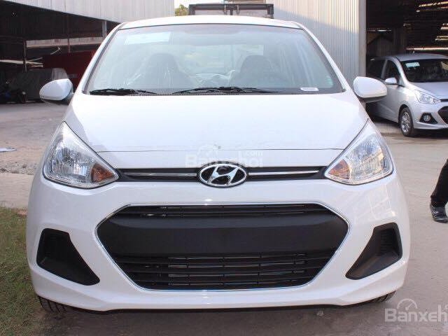 Bán Hyundai Grand i10 năm 2016, màu trắng, xe nhập