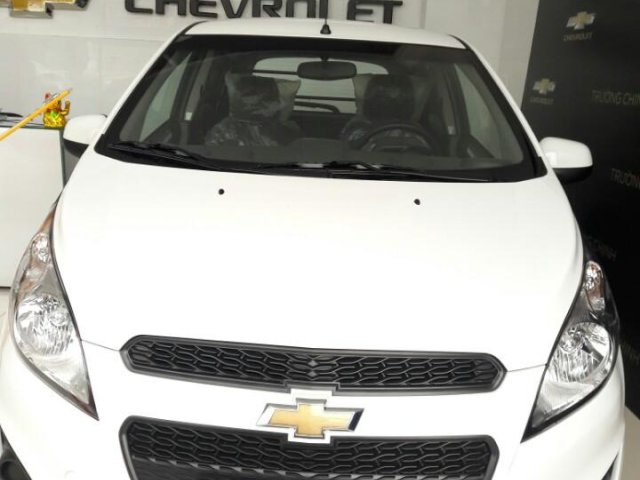 Bán Chevrolet Spark Duo MT đời 2018, 2 chỗ đủ màu xe nhỏ trong thành phố, ngân hàng cho vay 80%
