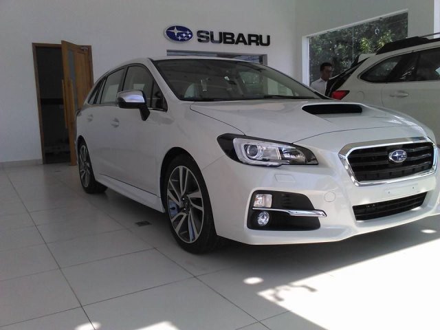 Bán xe Subaru Legacy 3.6R đời 2016, màu trắng