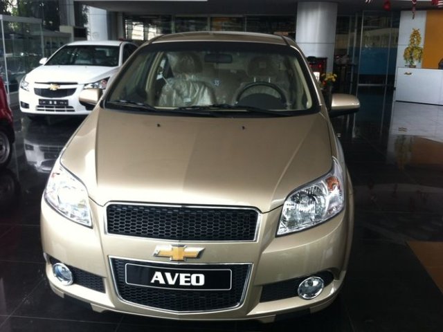 Bán Chevrolet Aveo 1.5LT 2016, giá 445 triệu